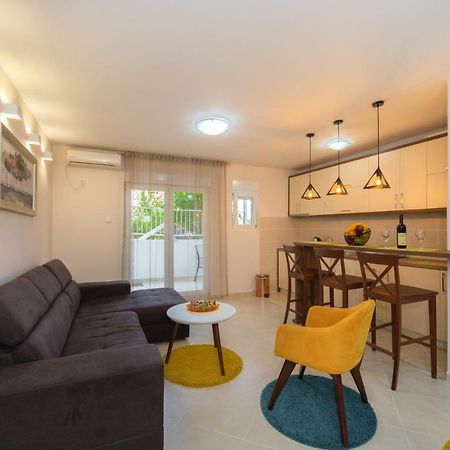Apartmani Tref Petrovac Exterior photo