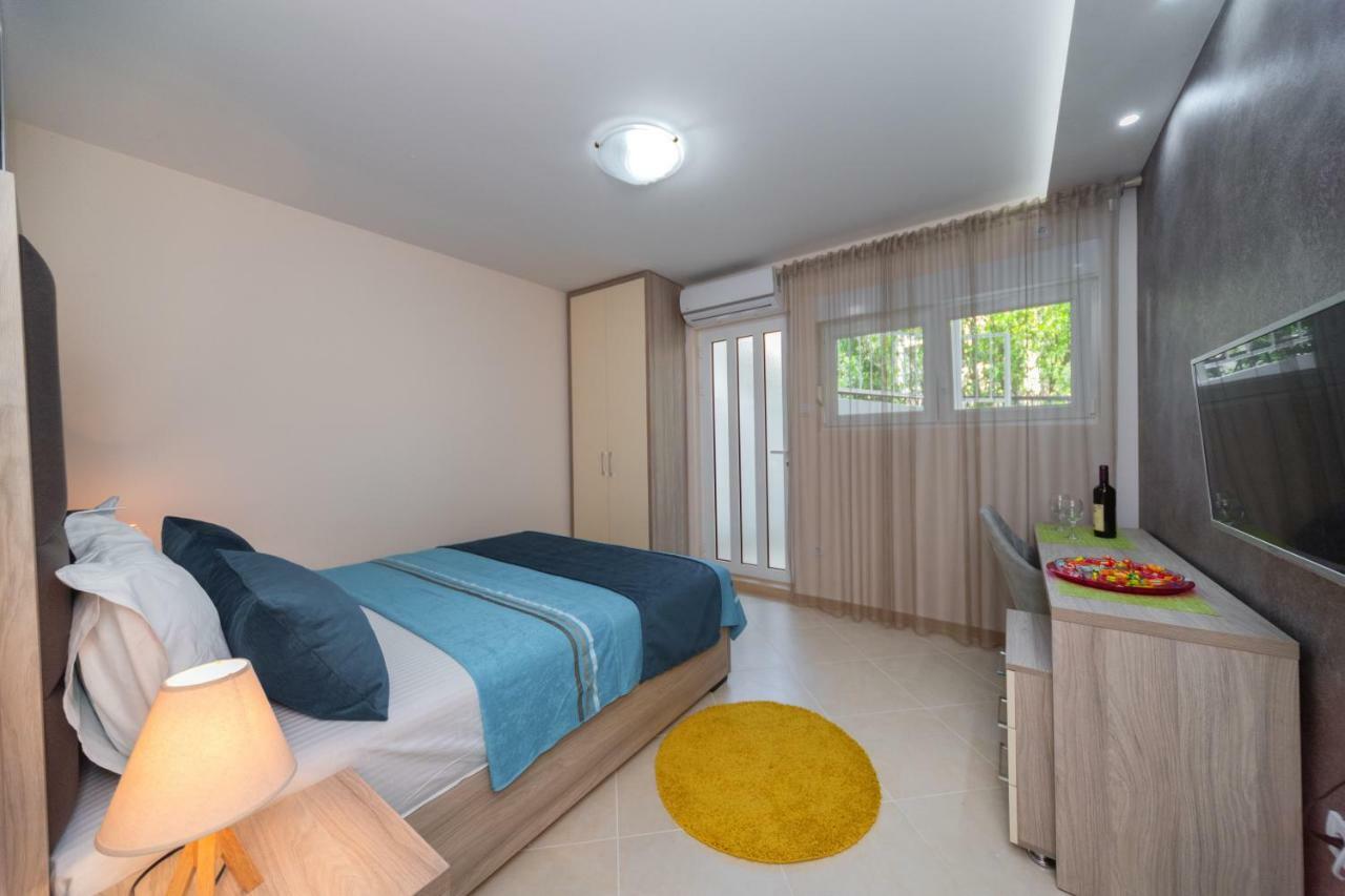 Apartmani Tref Petrovac Exterior photo